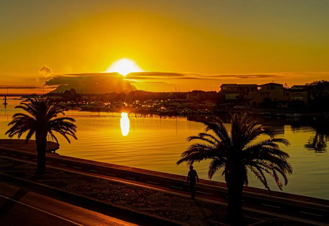 La Terrazza Guesthouse Olbia Italien