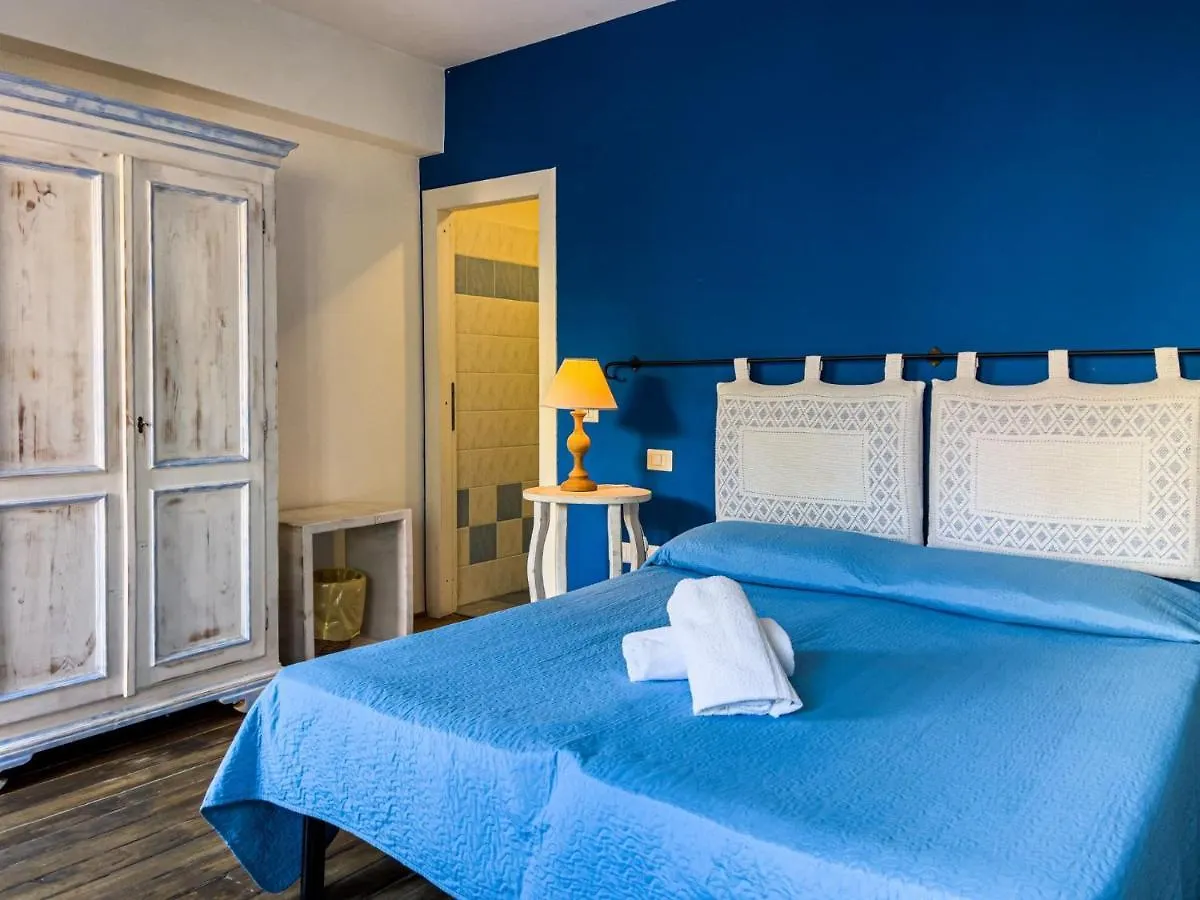 Gasthof La Terrazza Guesthouse Olbia Italien