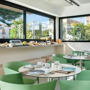 https://ollen-apartments.catania-hotels.net